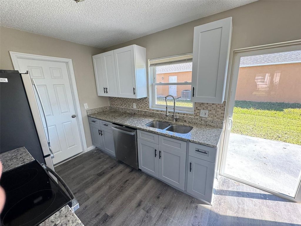 Photo of 504 Blackbird Lane, Kissimmee, FL 34759 (MLS # S5139796)