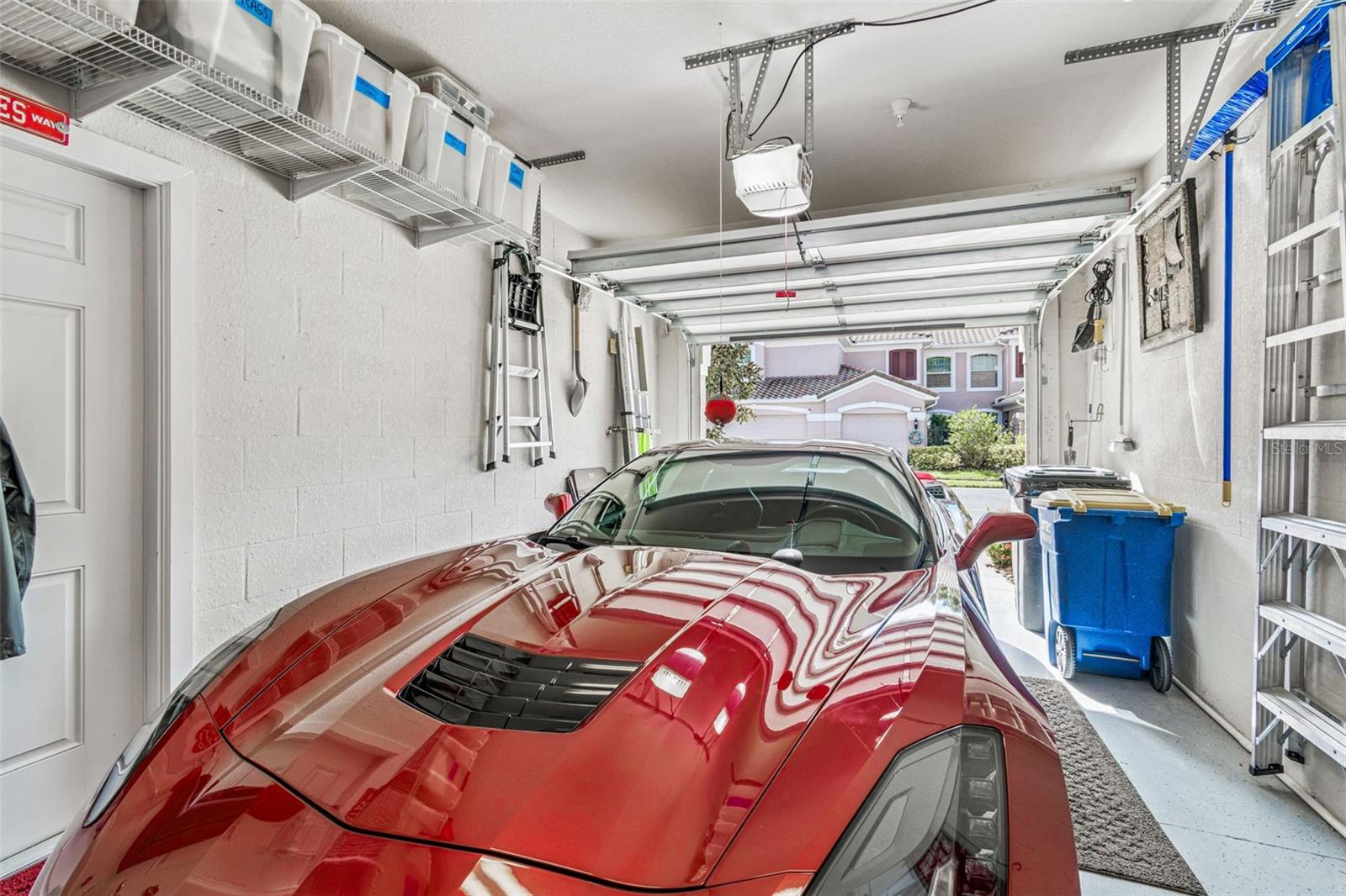 COACHMAN RESERVE CONDOMINIUMS - Residential