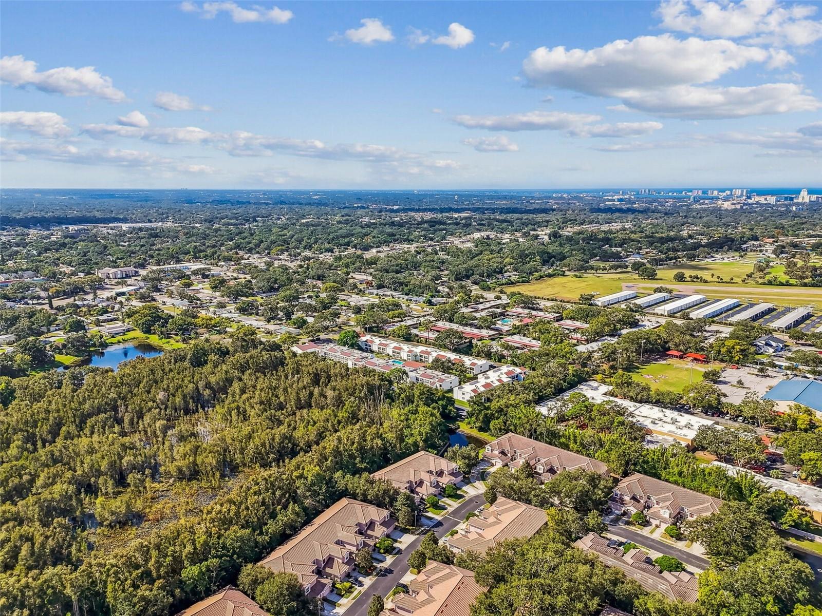 COACHMAN RESERVE CONDOMINIUMS - Residential