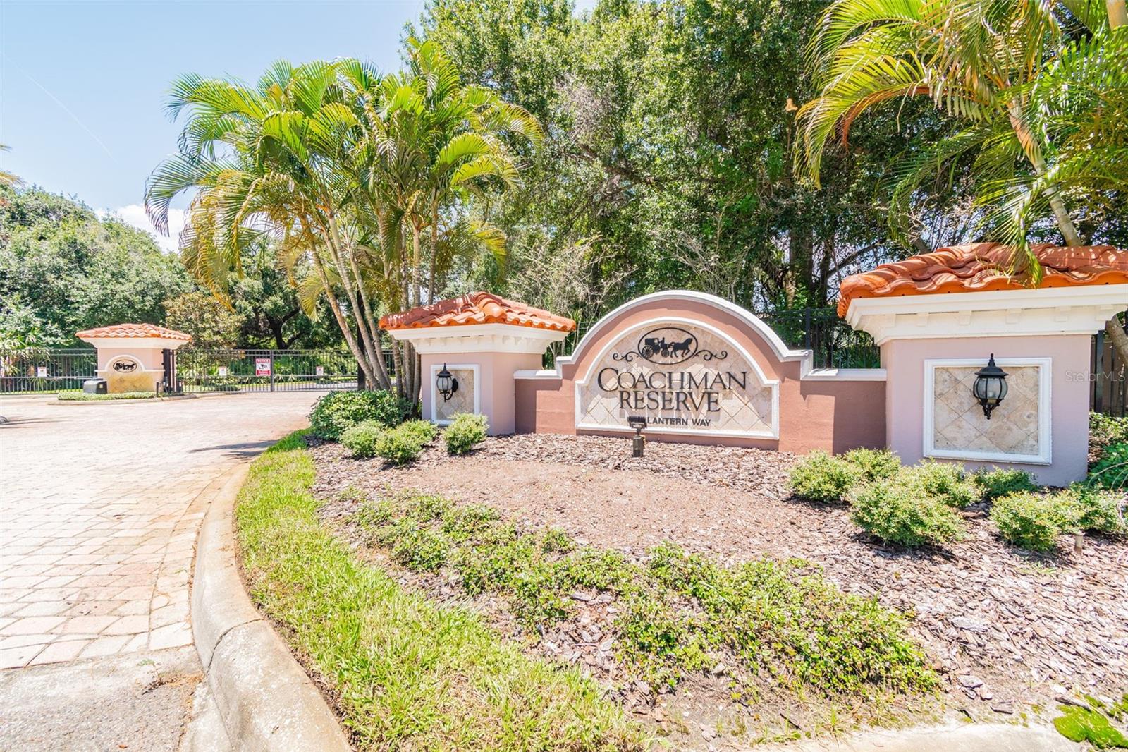 COACHMAN RESERVE CONDOMINIUMS - Residential