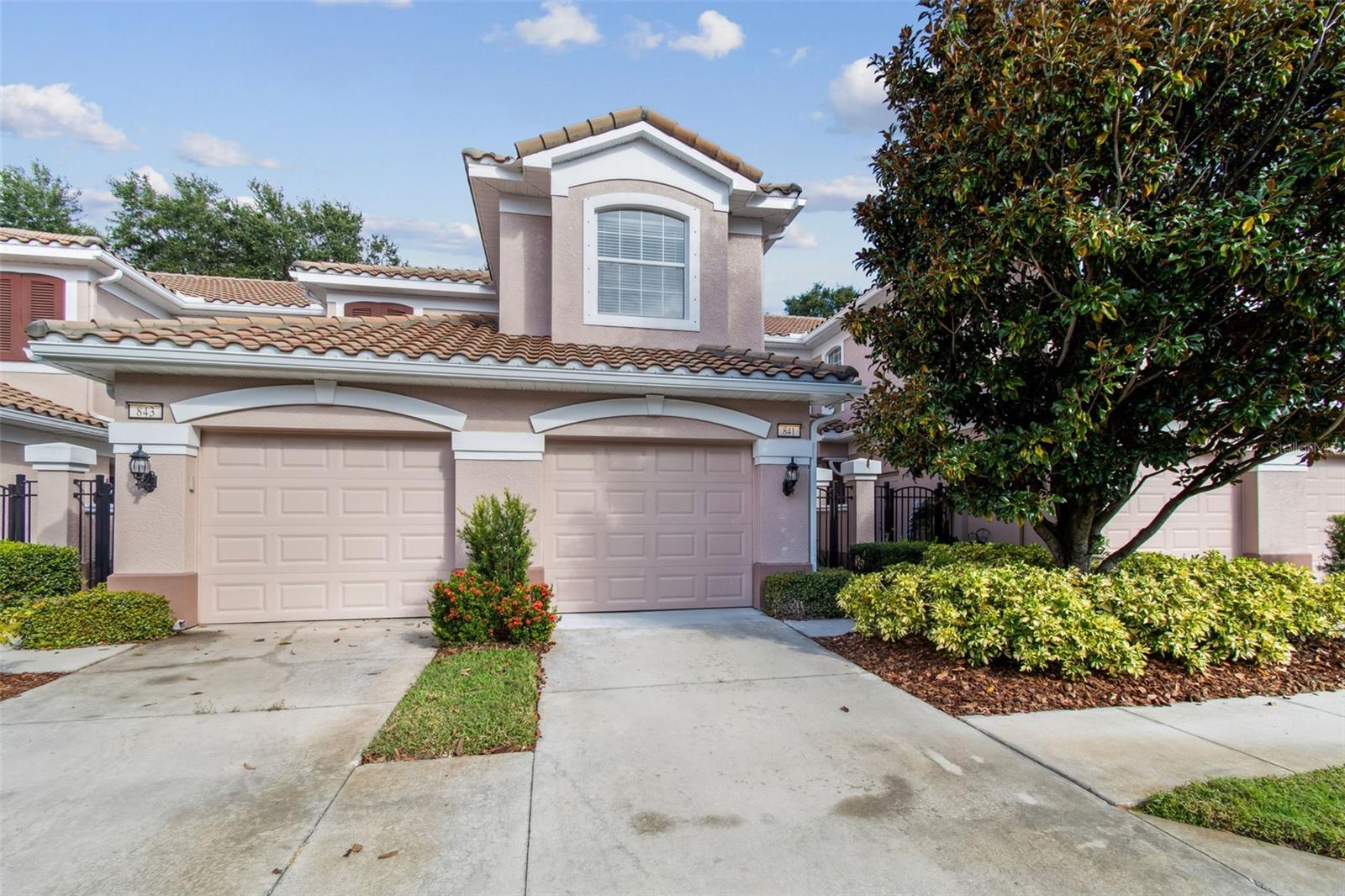 COACHMAN RESERVE CONDOMINIUMS - Residential