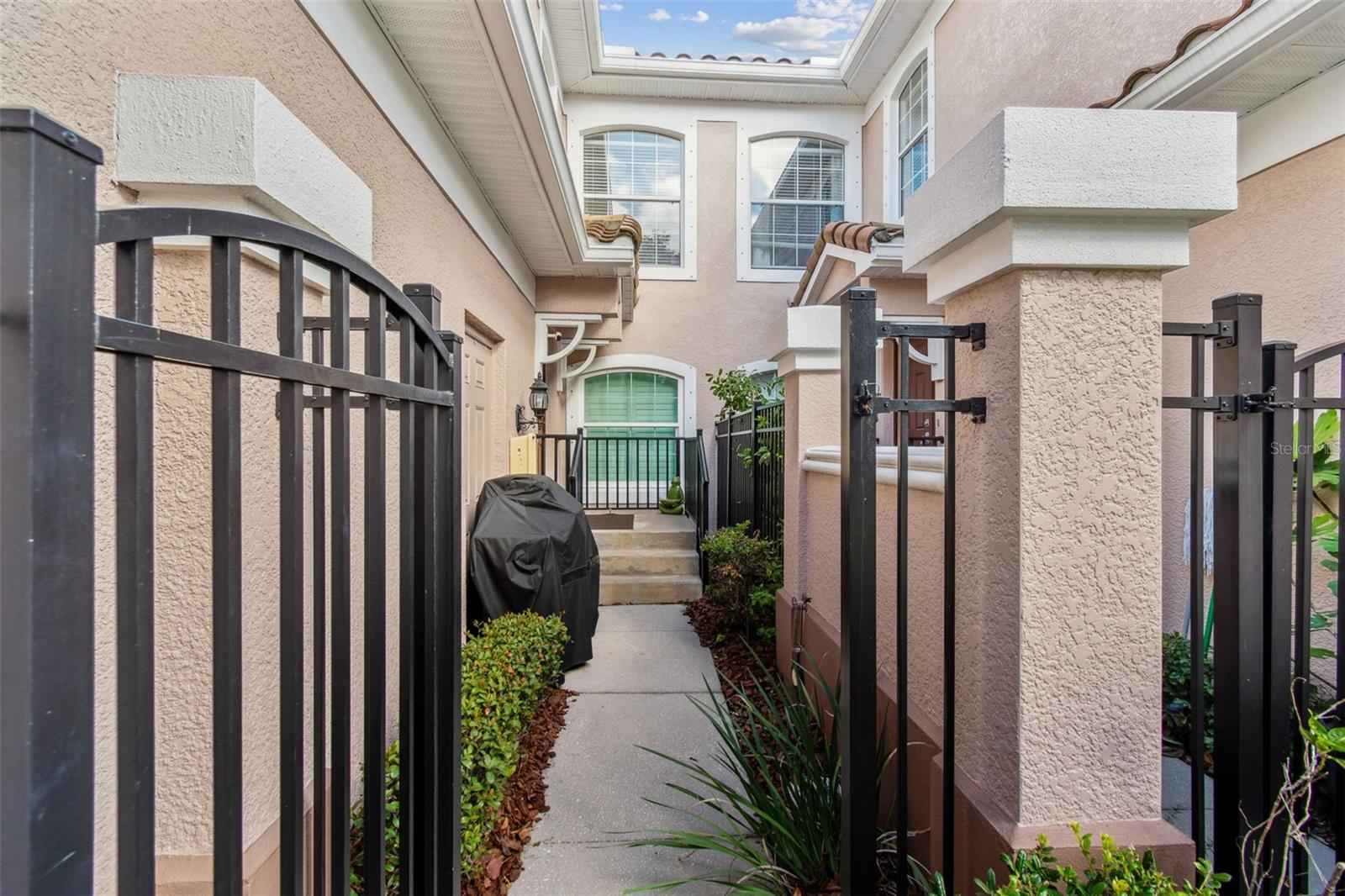 COACHMAN RESERVE CONDOMINIUMS - Residential