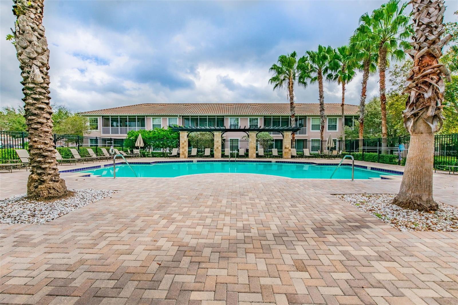 COACHMAN RESERVE CONDOMINIUMS - Residential