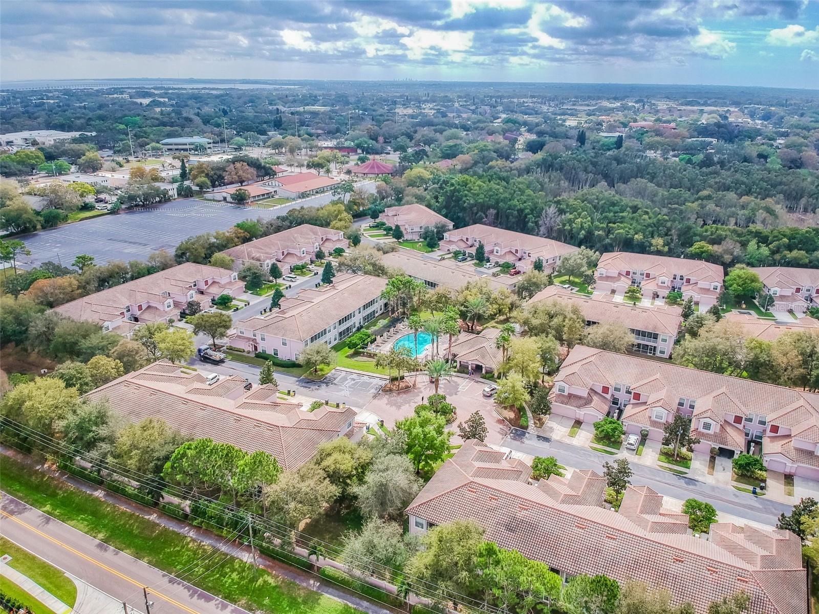 COACHMAN RESERVE CONDOMINIUMS - Residential