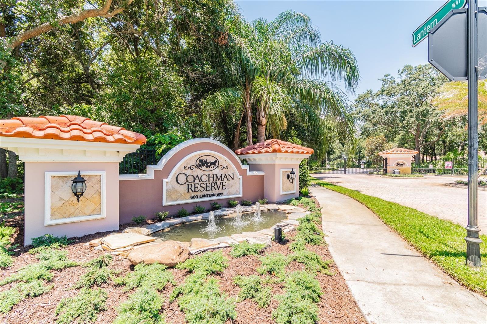 COACHMAN RESERVE CONDOMINIUMS - Residential