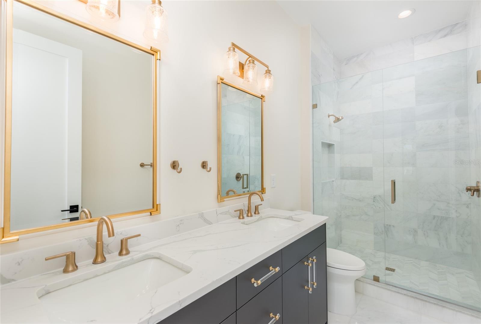 VIRGINIA PARK - Residential