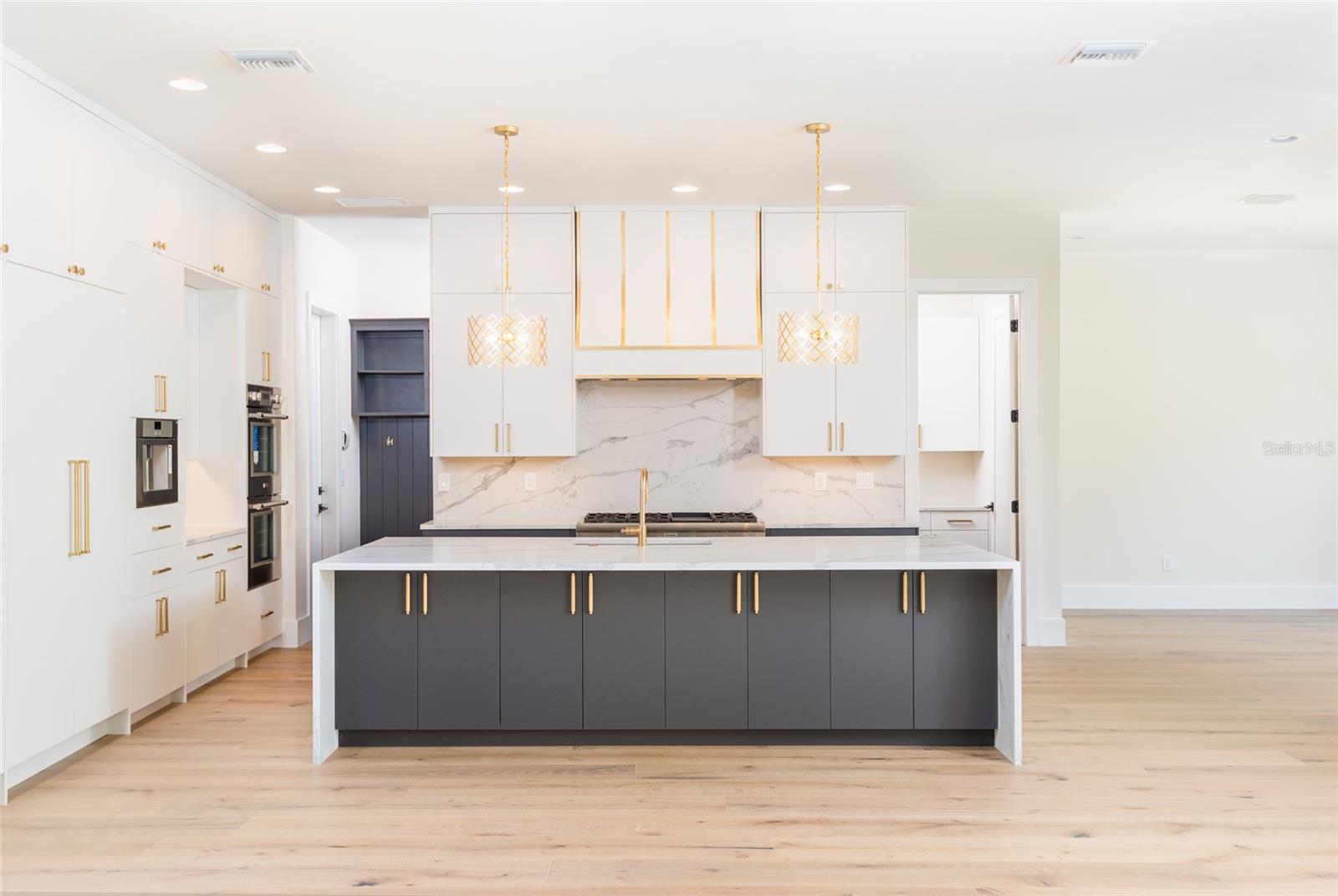 VIRGINIA PARK - Residential