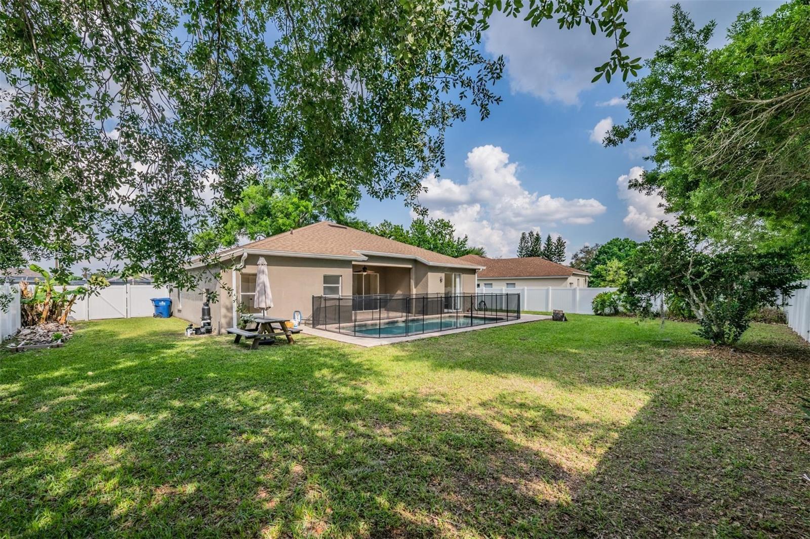 WILLOW BEND - Residential