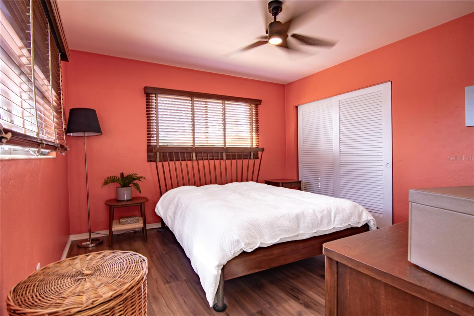 NORTH EAST PARK SHORES - Residential