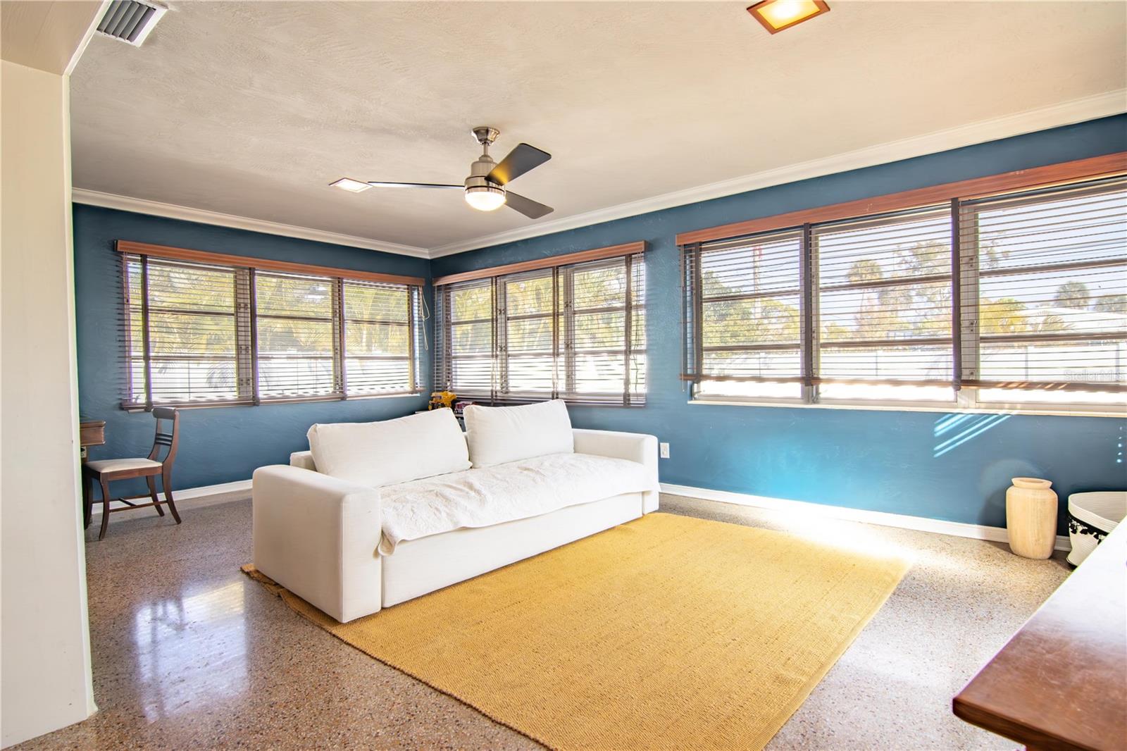 NORTH EAST PARK SHORES - Residential