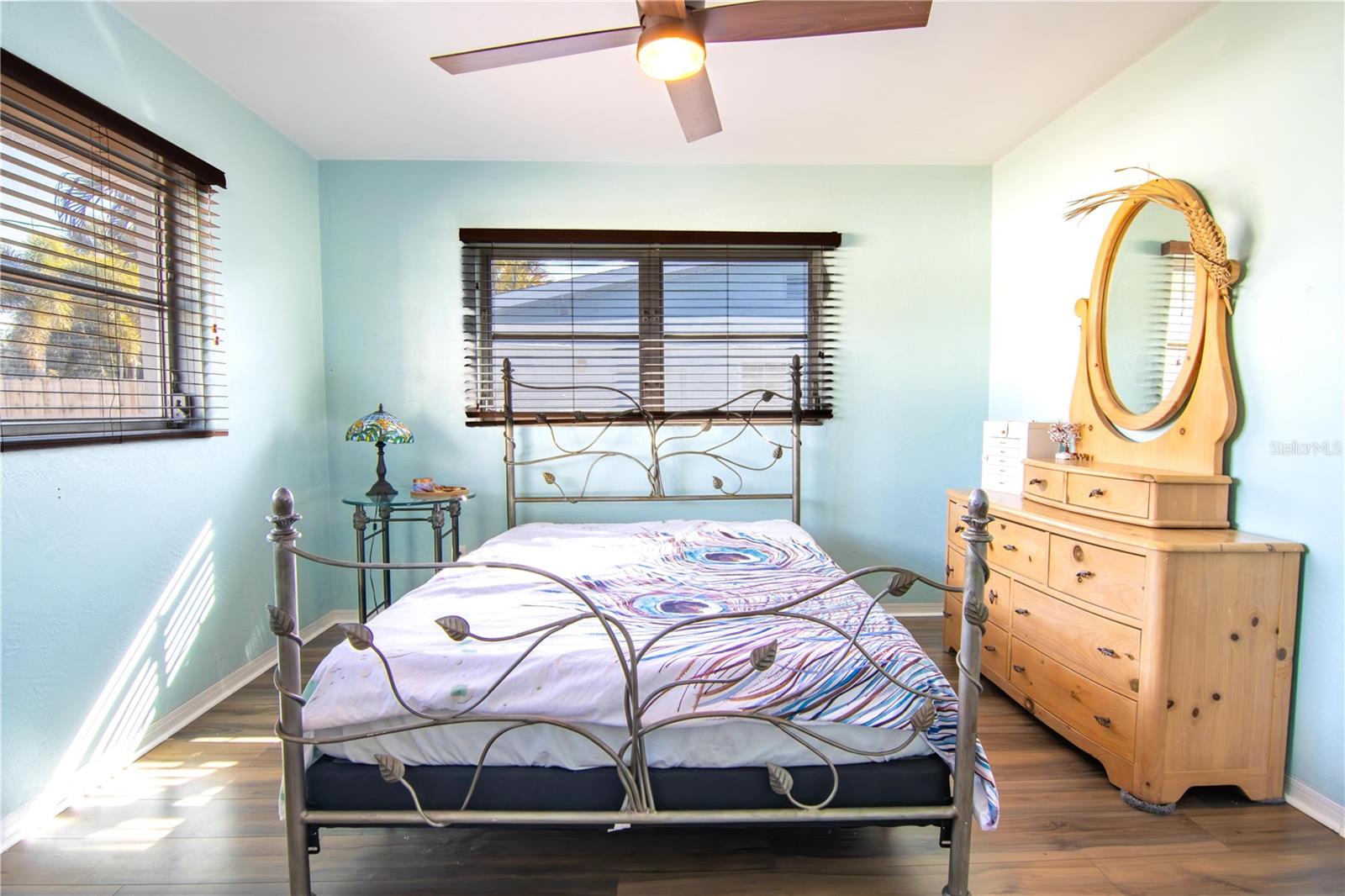 NORTH EAST PARK SHORES - Residential