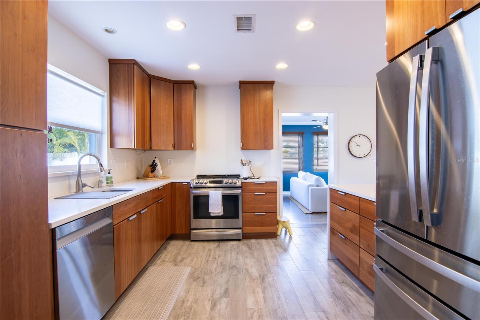 NORTH EAST PARK SHORES - Residential