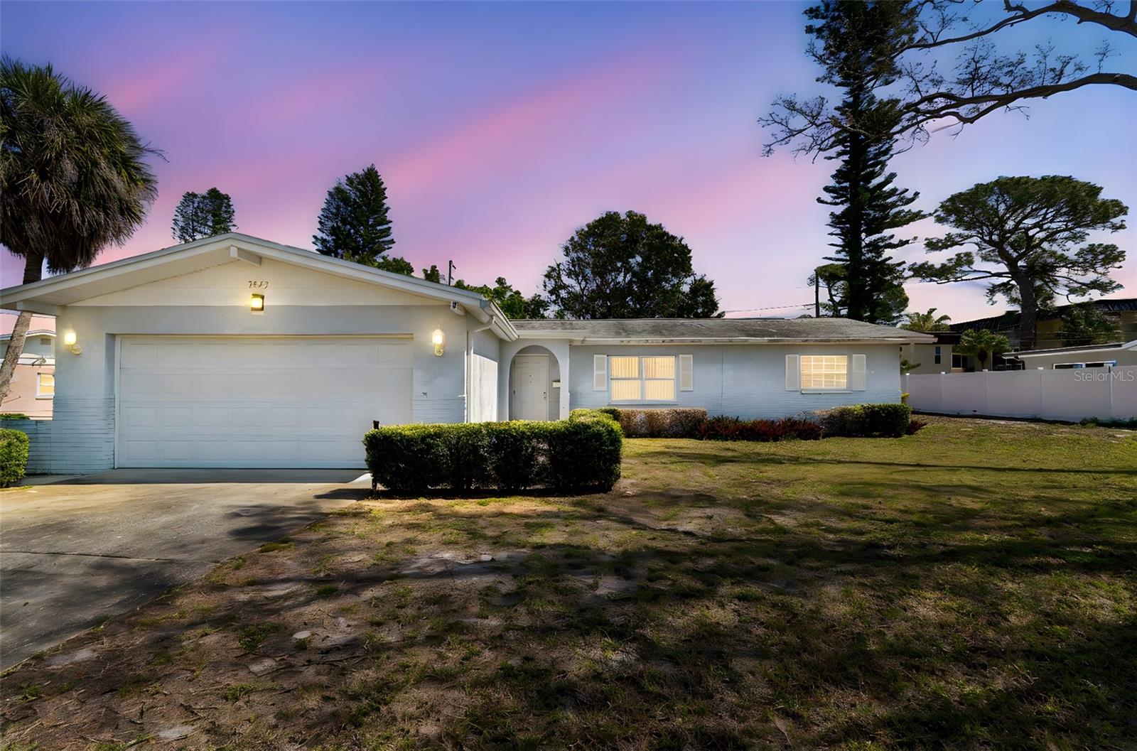 MAXIMO MOORINGS CLUBHOUSE ADD - Residential