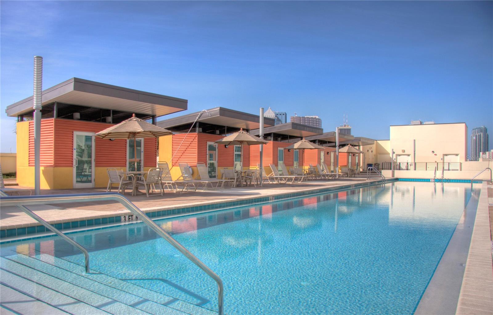 GRAND CENTRAL AT KENNEDY RESID - Residential Lease