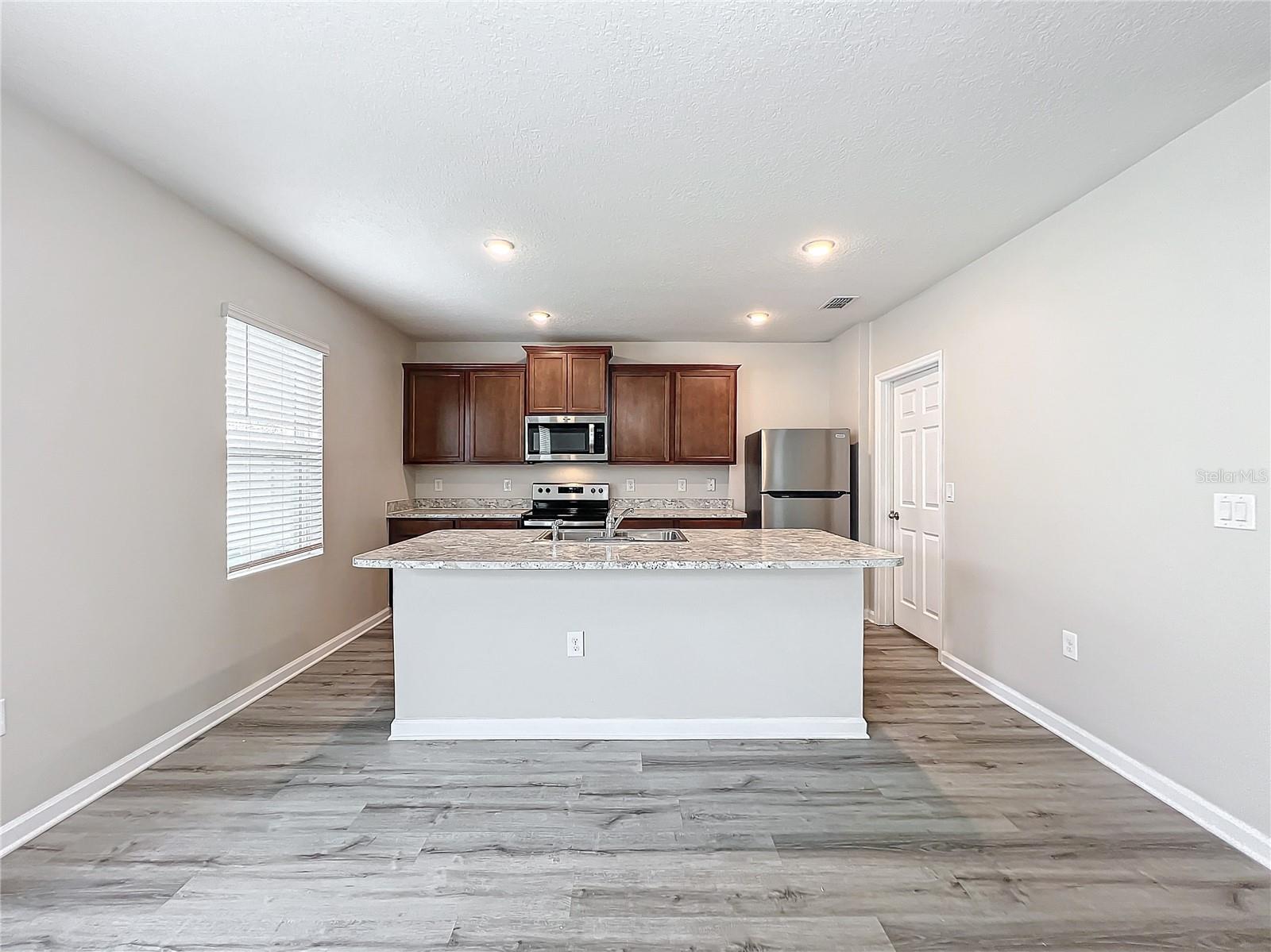 FOREST TRACE - Residential Lease