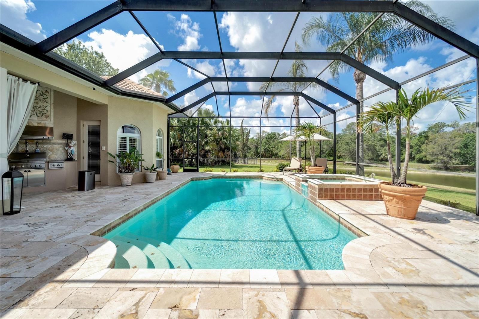 FISHHAWK RANCH - Residential