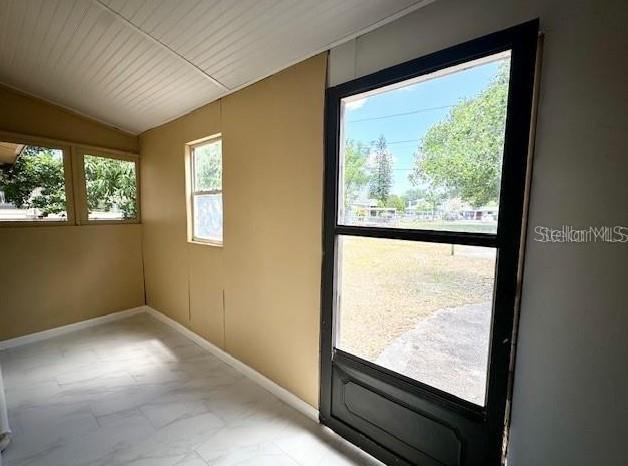 FRESCO PARK - Residential Lease