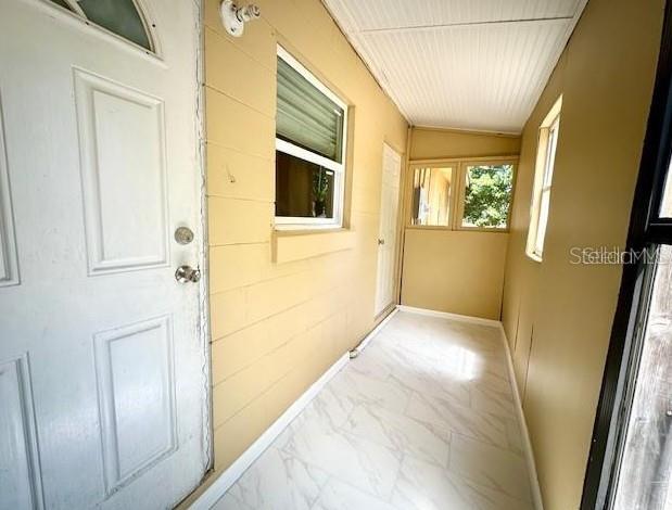 FRESCO PARK - Residential Lease