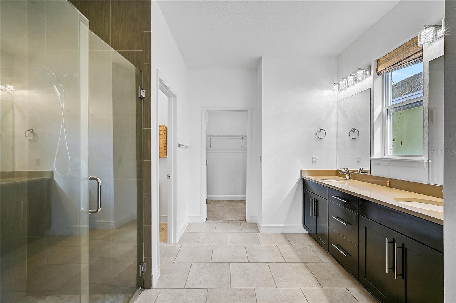 WHITAKER PARK - Residential