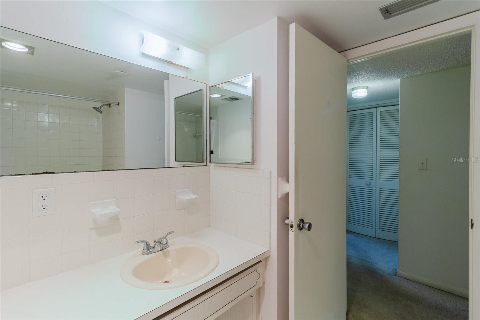 SHELLEY GARDENS 3 CONDO - Residential