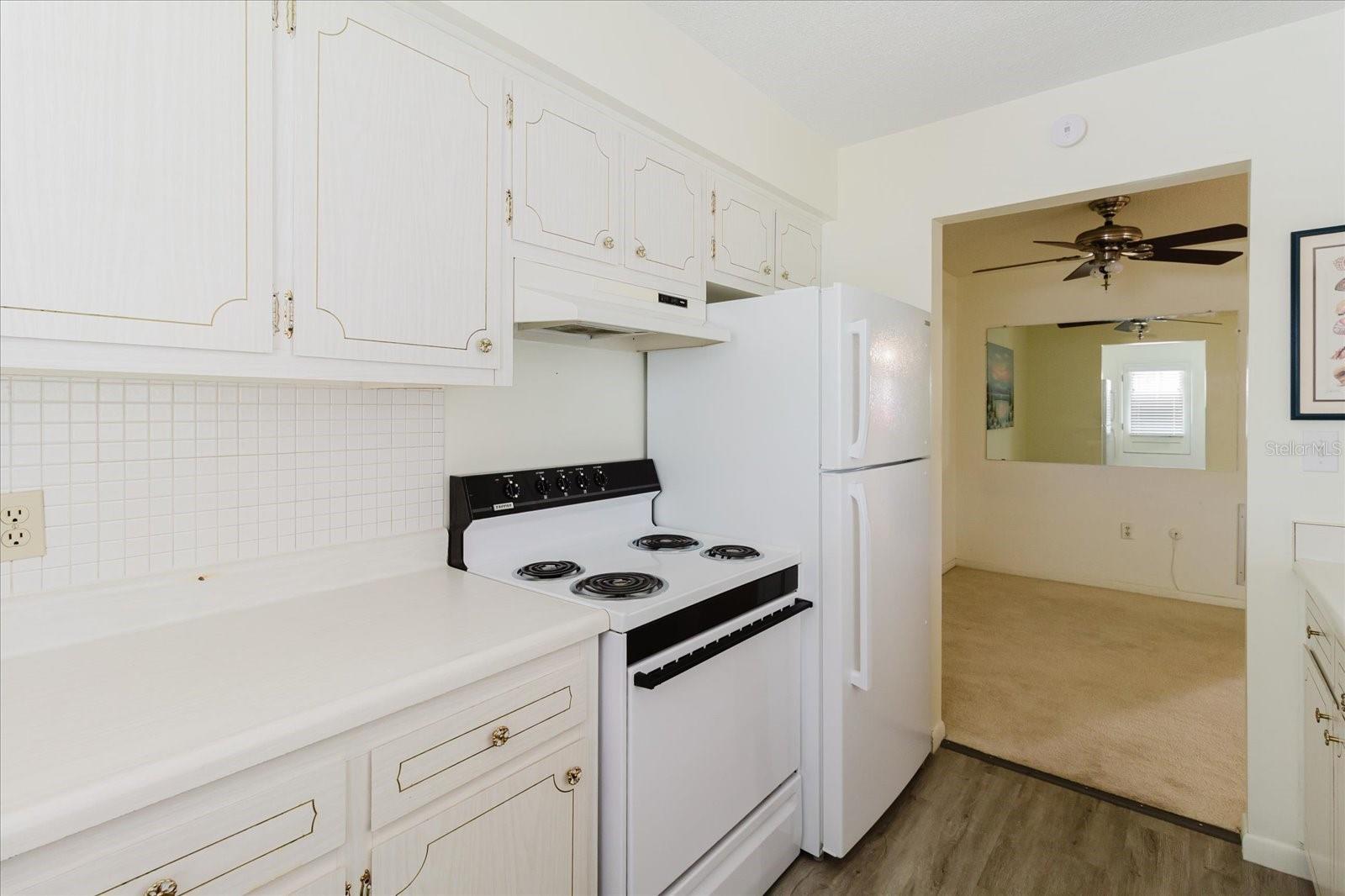 SHELLEY GARDENS 3 CONDO - Residential