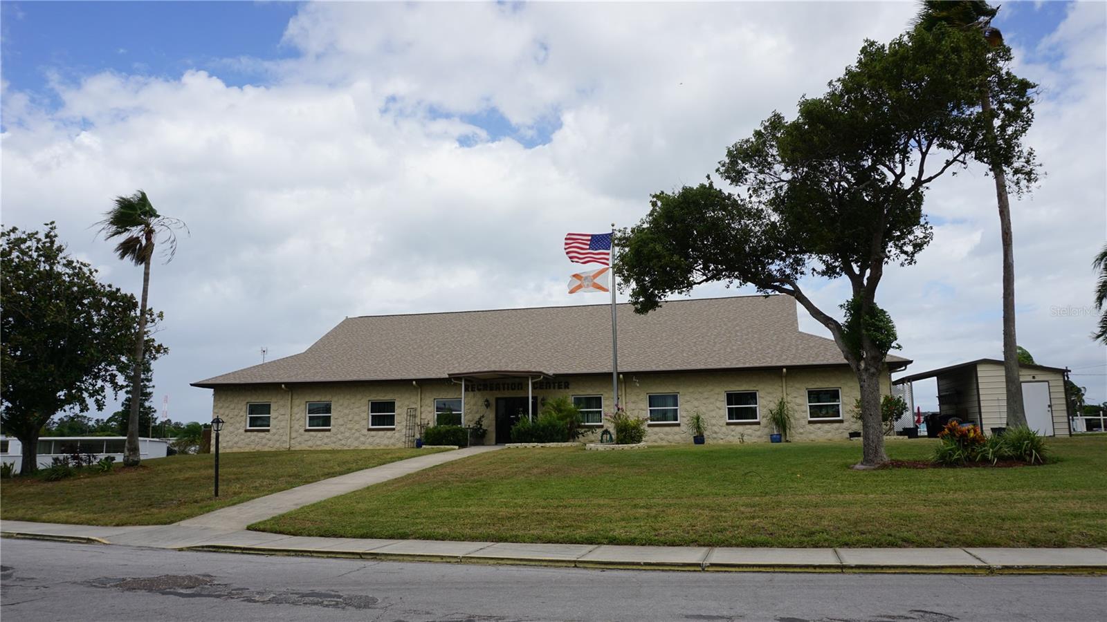 PONDEROSA PARK - Residential