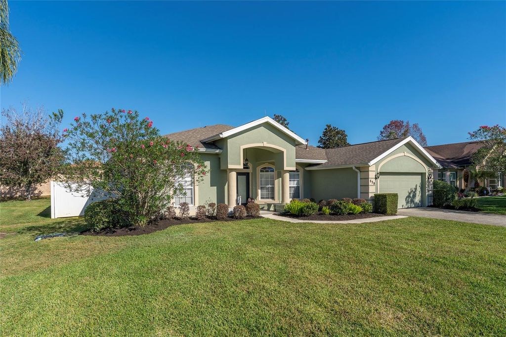 Photo of 529 Via Del Sol Drive, Davenport, FL 33896 (MLS # S5140729)