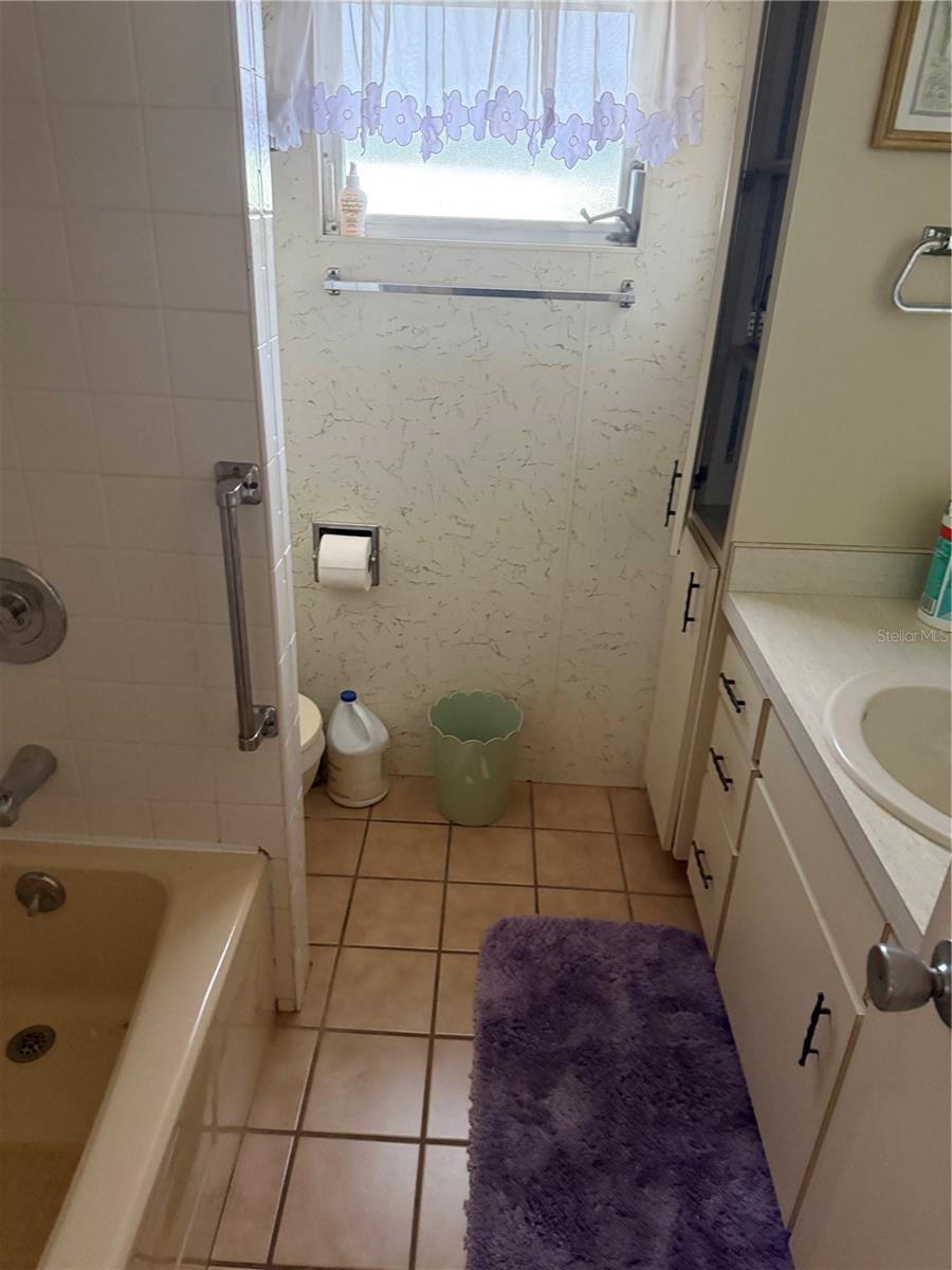 FAIR LANE ACRES THIRD ADD - Residential