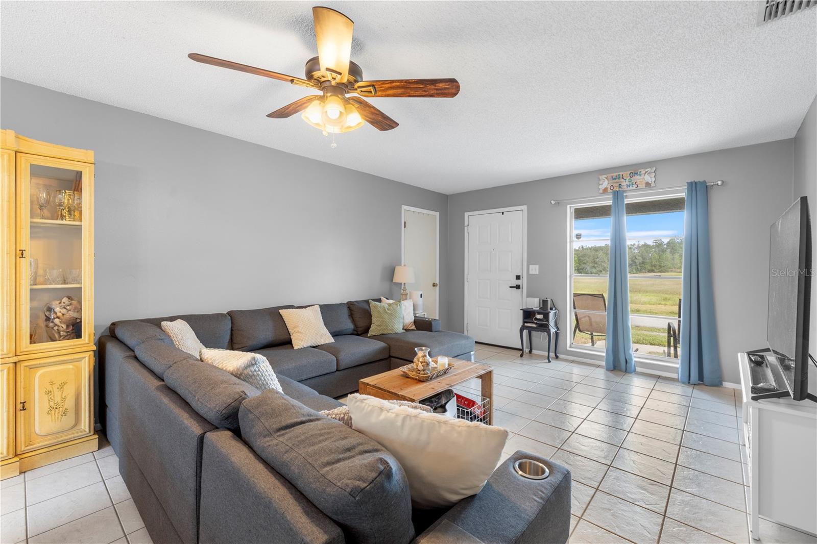SPRING HILL - Residential