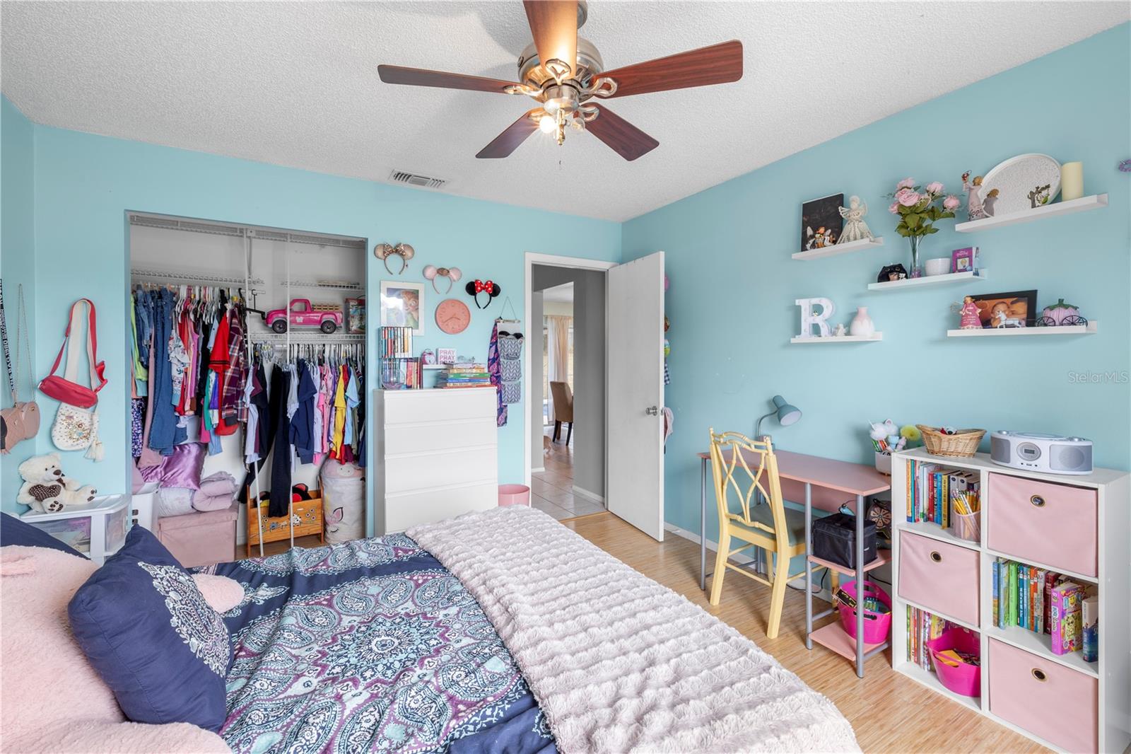 SPRING HILL - Residential