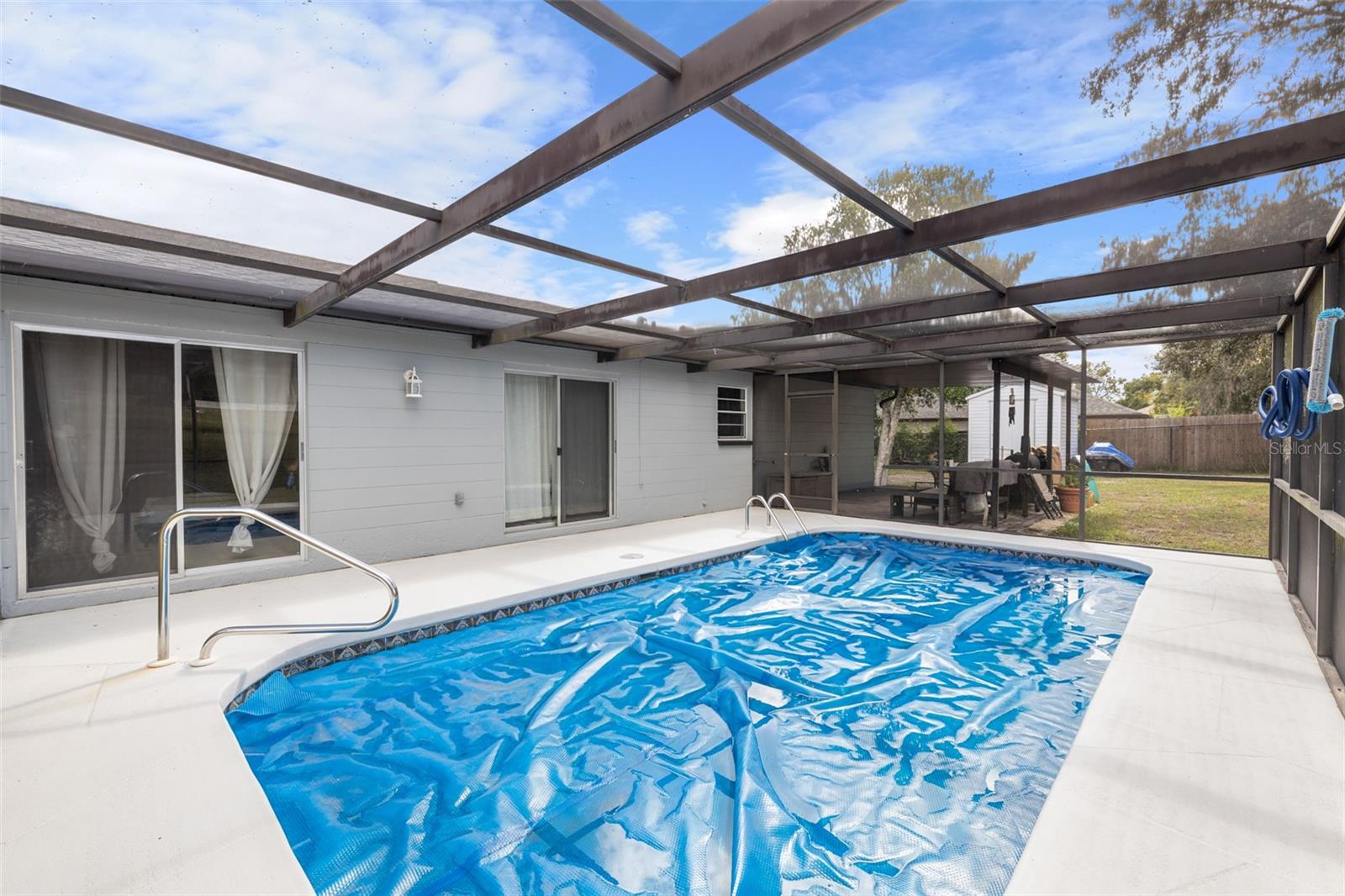 SPRING HILL - Residential
