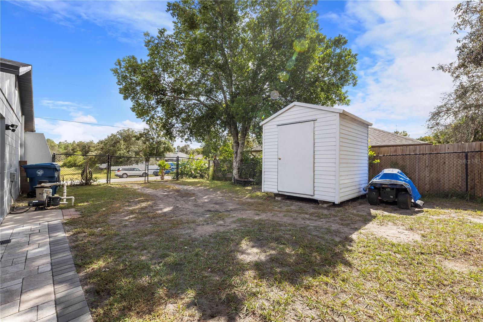 SPRING HILL - Residential