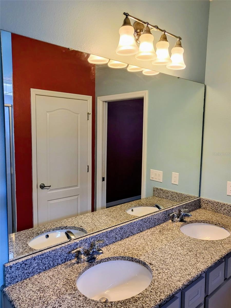 MAGNOLIA PARK NORTHEAST RESIDE - Residential Lease