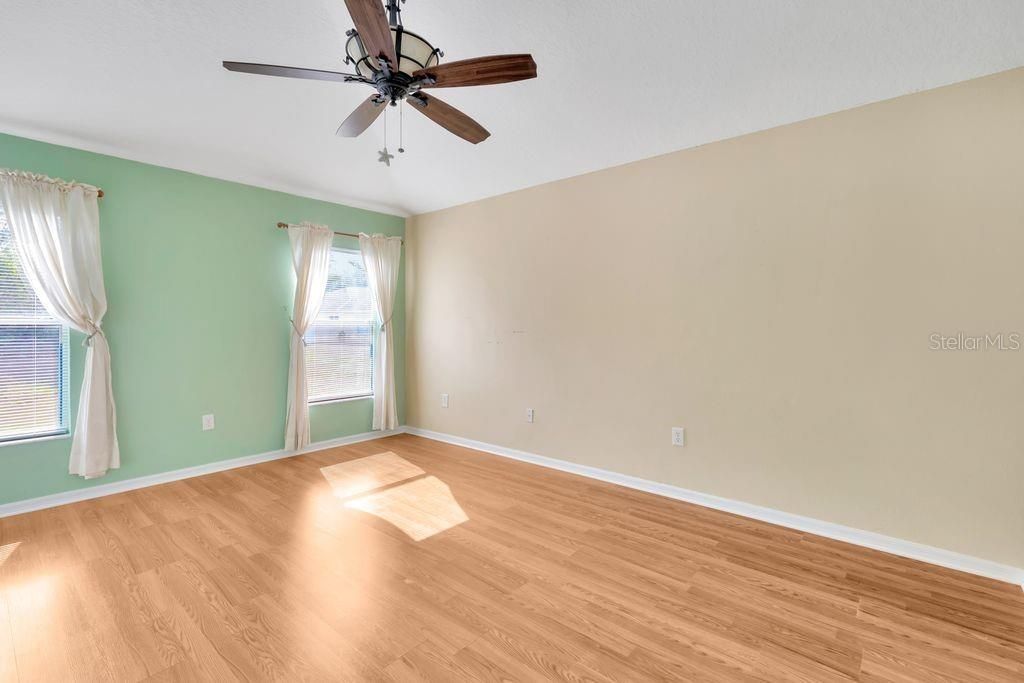 Photo of 504 Lindsay Anne Court, Plant City, FL 33563 (MLS # A4662944)