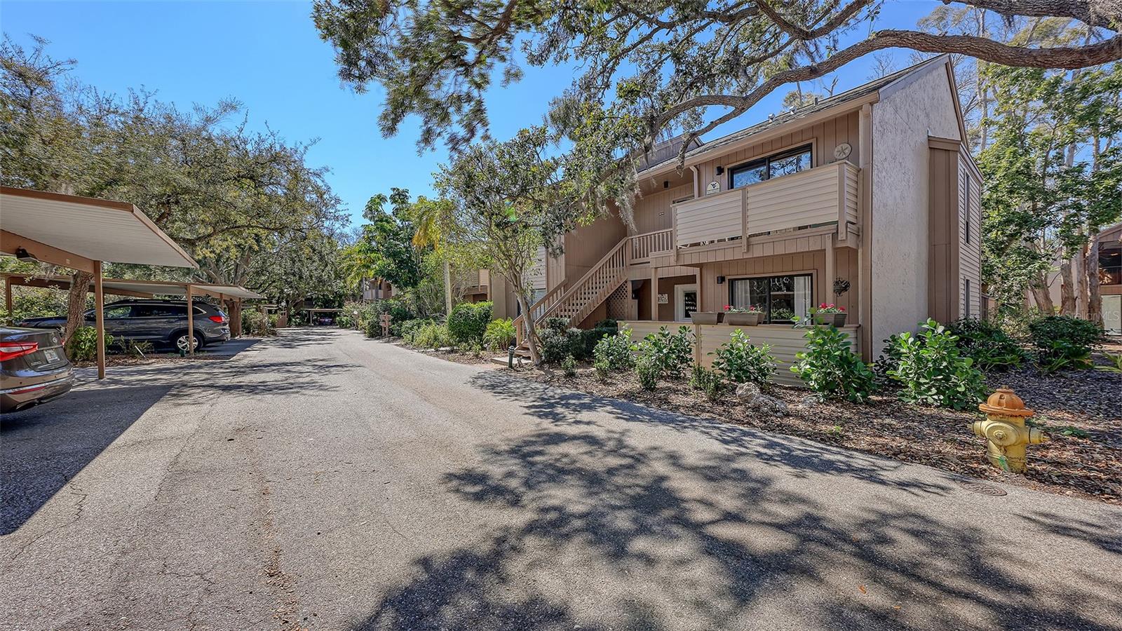 1687 BROOKHOUSE CIRCLE 219