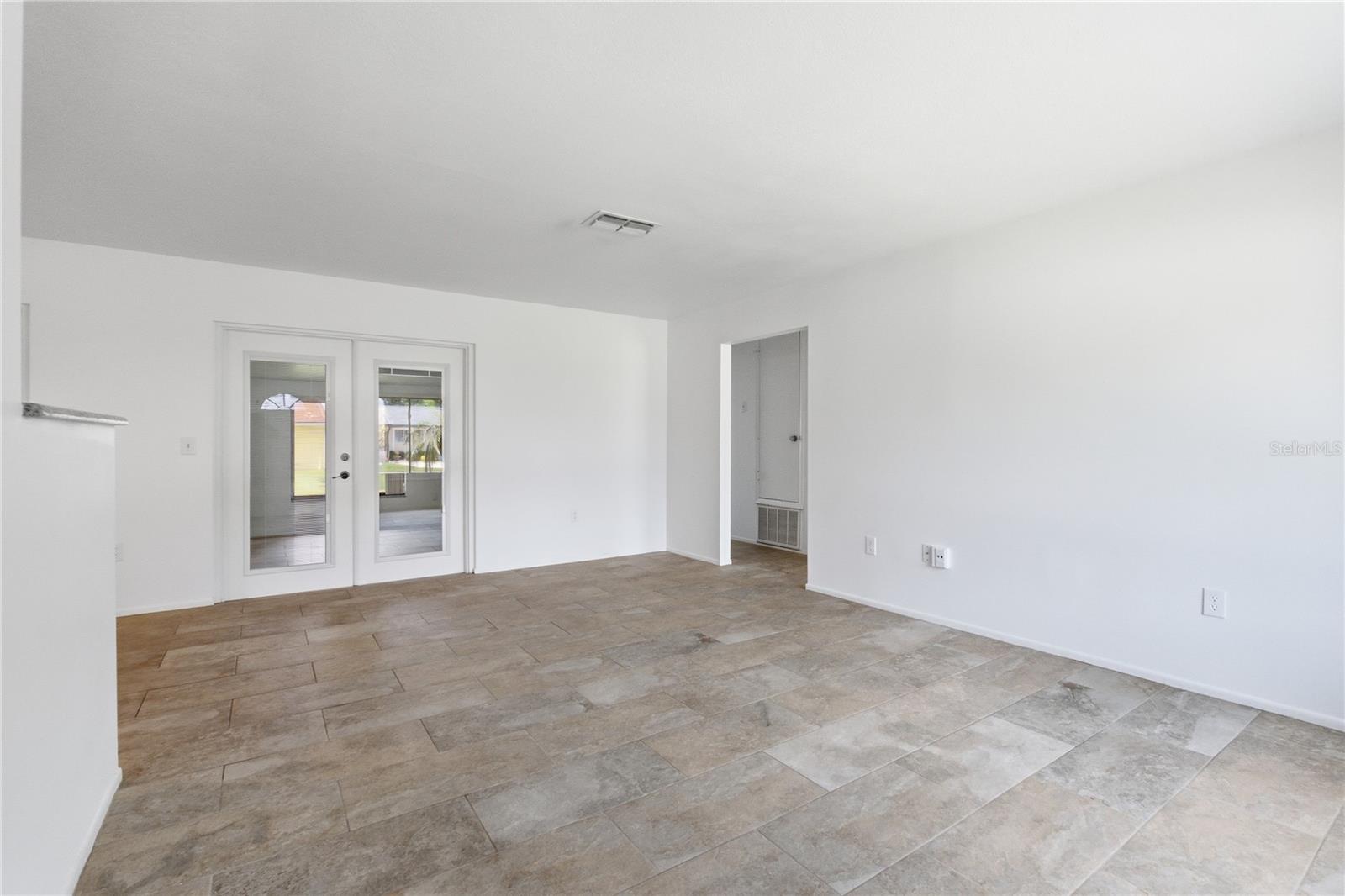 10455 MANASSAS CIRCLE