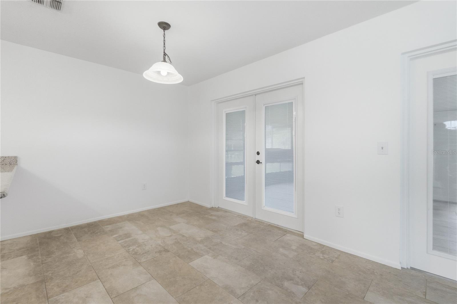 10455 MANASSAS CIRCLE
