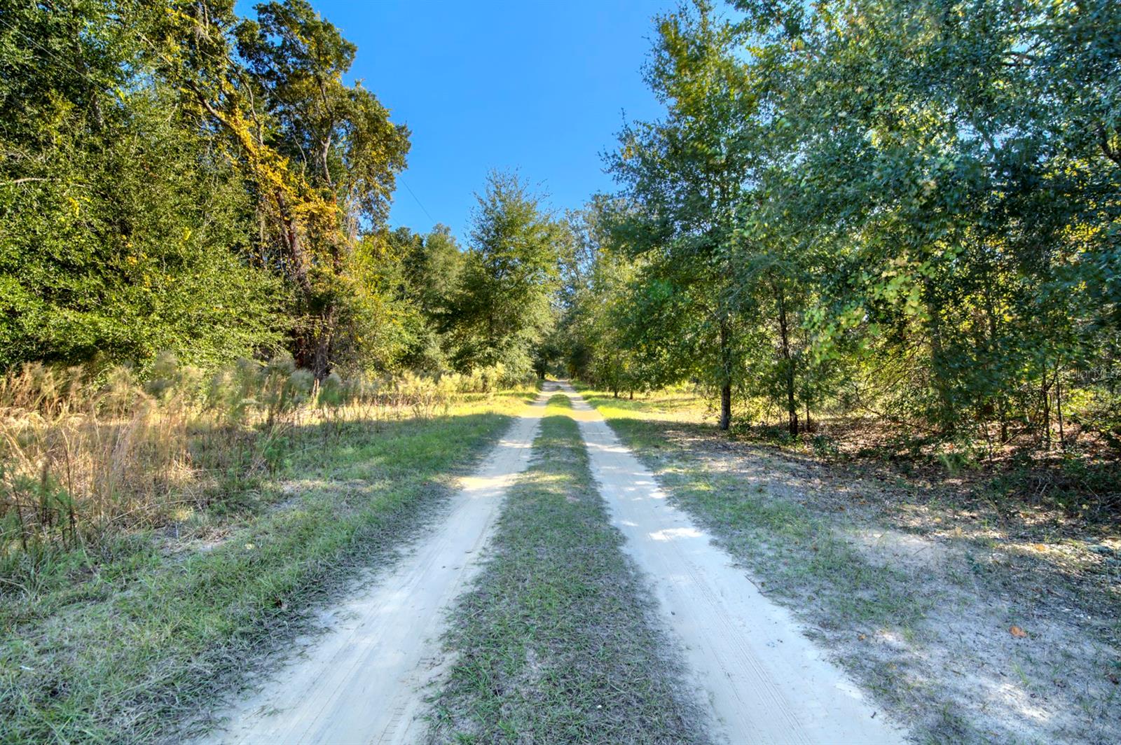 INVERNESS ACRES UNIT 02 AKA INVERNESS VILLAGE - Land