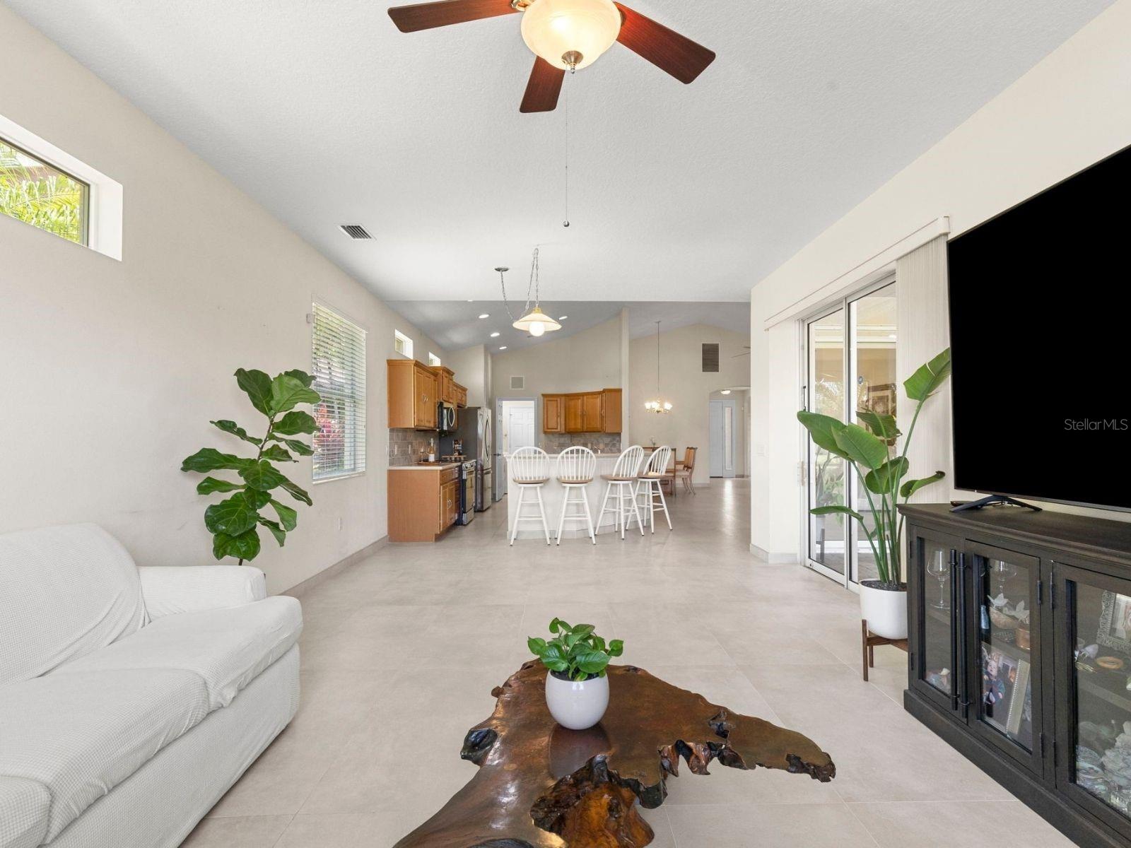 INDIGO RIDGE AT UNIVERSITY PLACE - Residential