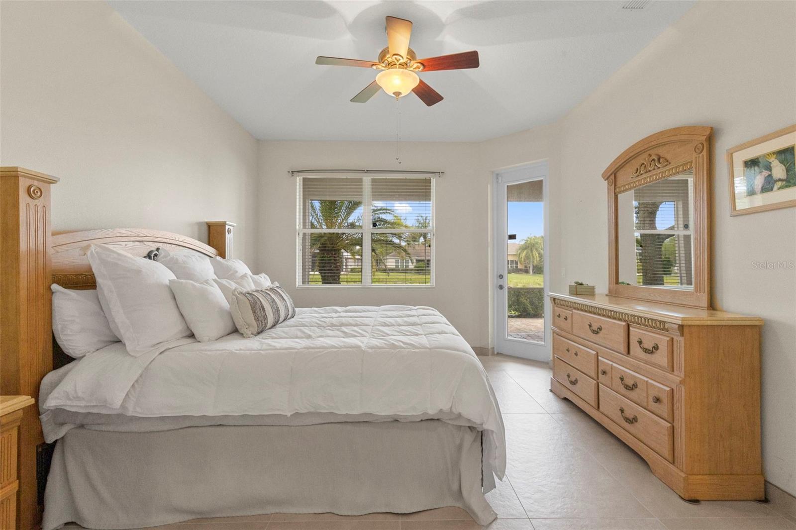 INDIGO RIDGE AT UNIVERSITY PLACE - Residential