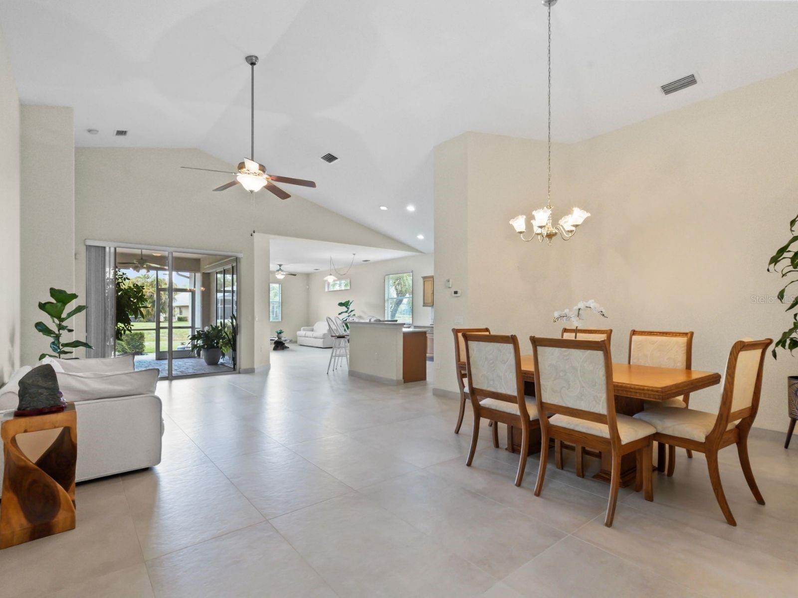 INDIGO RIDGE AT UNIVERSITY PLACE - Residential