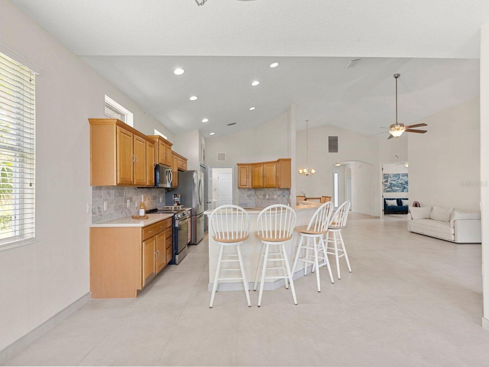 INDIGO RIDGE AT UNIVERSITY PLACE - Residential