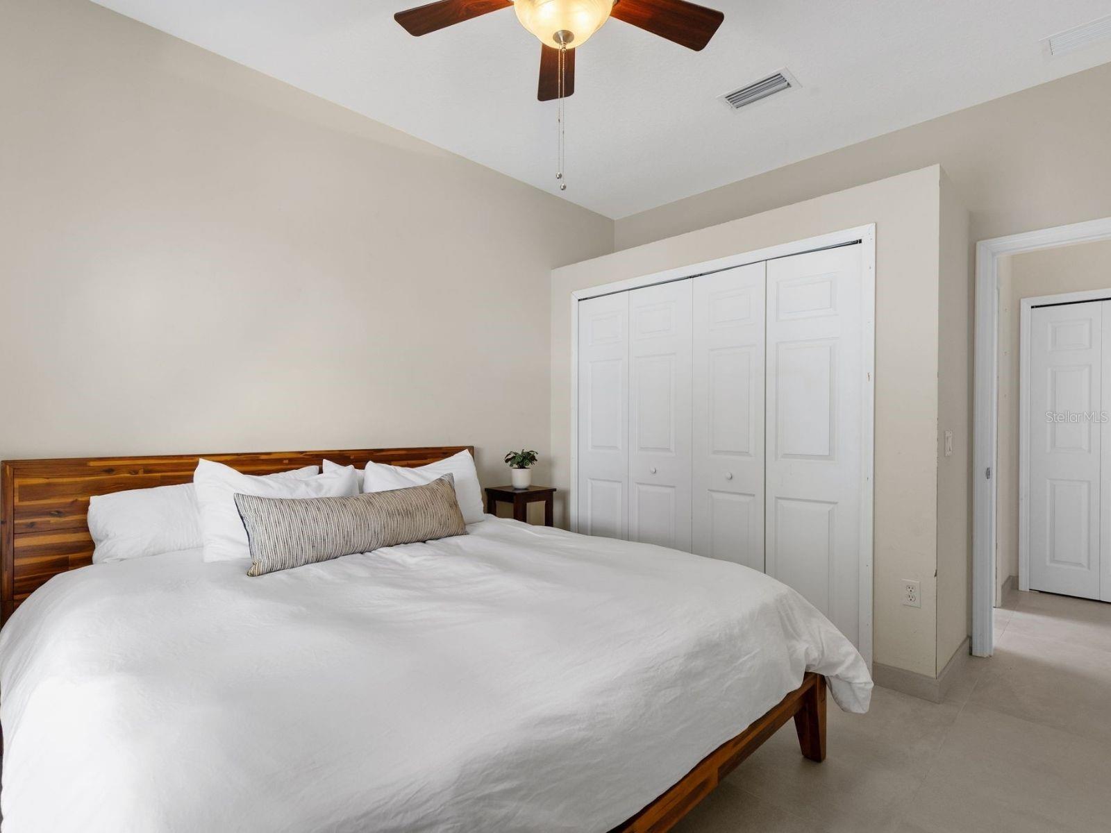 INDIGO RIDGE AT UNIVERSITY PLACE - Residential