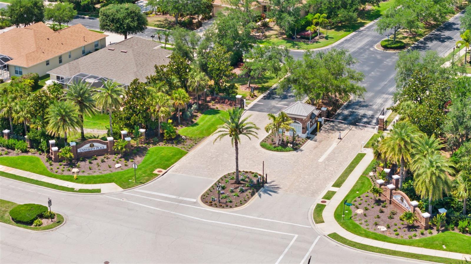 INDIGO RIDGE AT UNIVERSITY PLACE - Residential