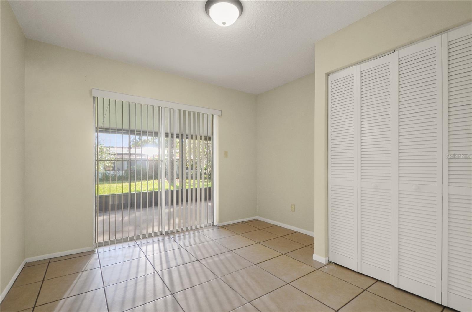 LAKE RIDGE VILLAGE - Residential