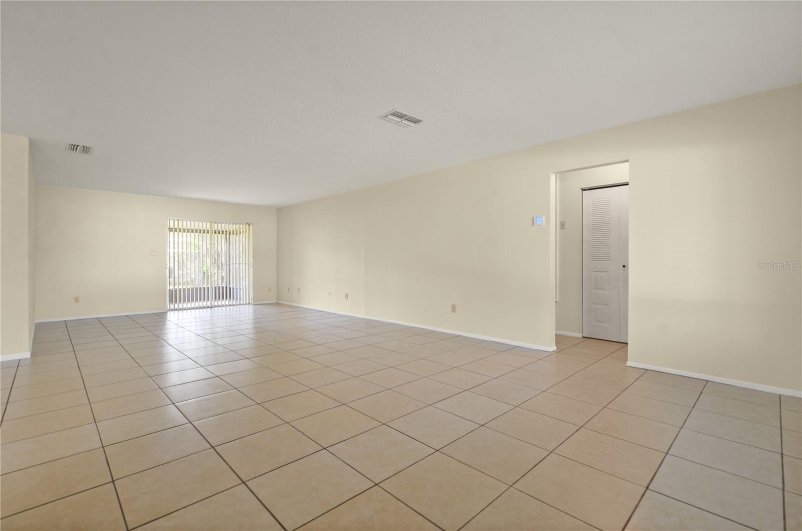 LAKE RIDGE VILLAGE - Residential