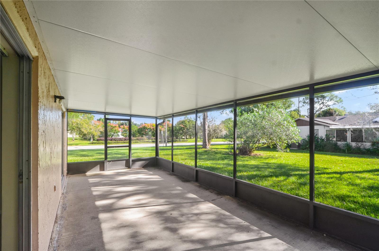 LAKE RIDGE VILLAGE - Residential