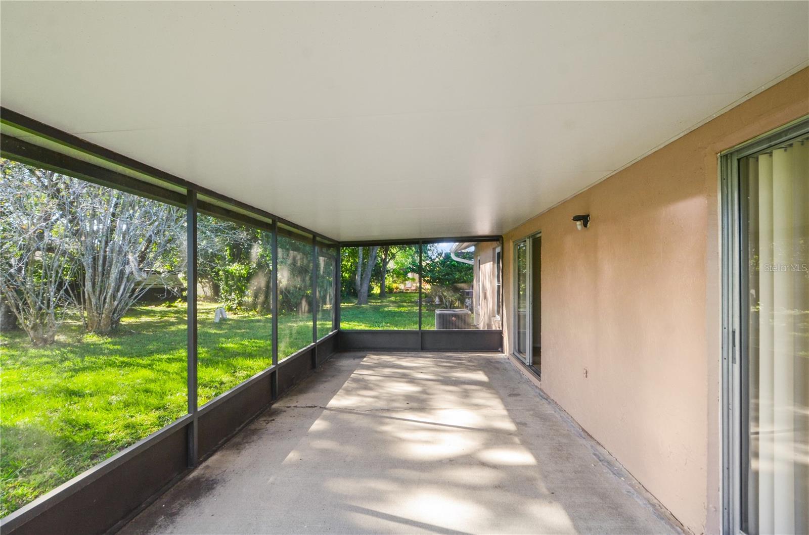 LAKE RIDGE VILLAGE - Residential