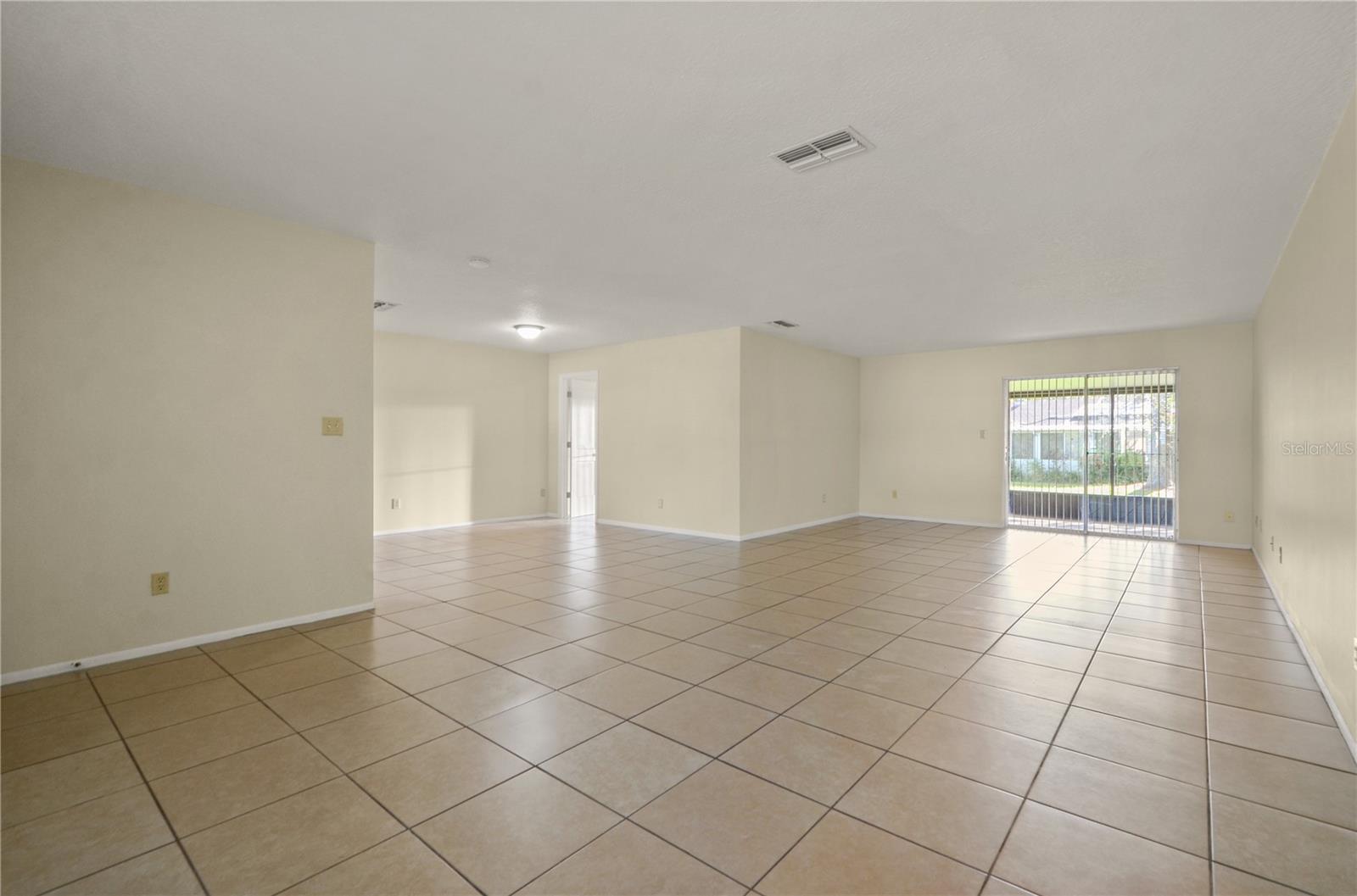 LAKE RIDGE VILLAGE - Residential