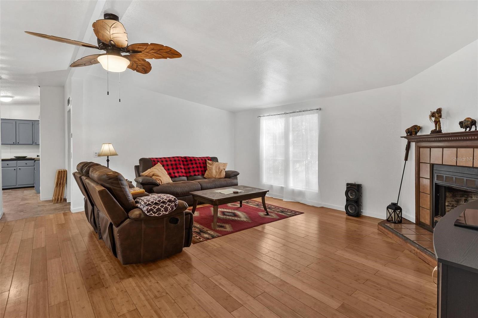 PARADISE ISLAND - Residential